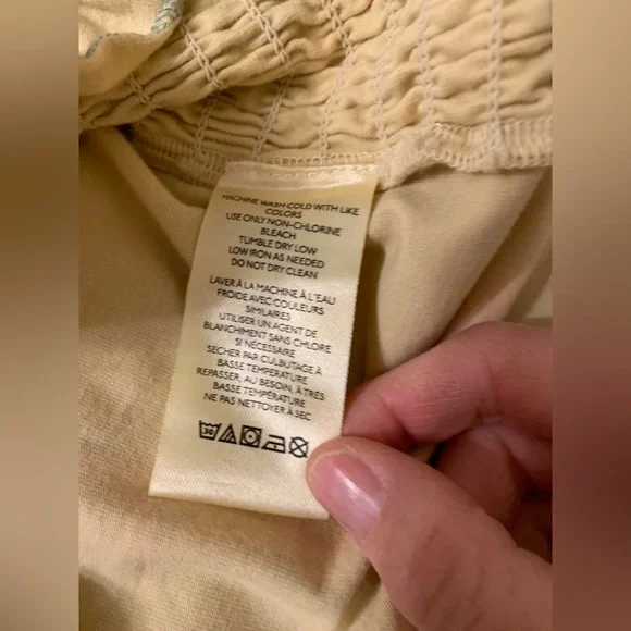 NWOT Free People Copper Tag  St. Barts Smocked Lettuce Hem Tank Top size M - Picture 4 of 5